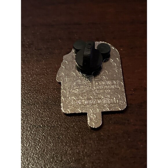 Disney Marie Ice Cream Mystery Trading Pin - Picture 3 of 4